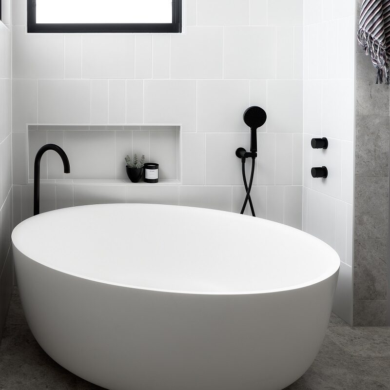 Bathtub Buying Guide for Your Ideal Soaking Experience